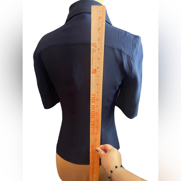 Vintage Karl Lagerfeld made in France size 40 navy blouse. Very good condition - Picture 7 of 12